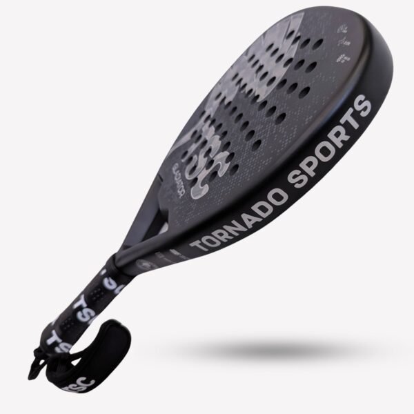 gladiator-18k_76cd8dcb-5046-41ac-9445-c9e5397d9a0d.jpg